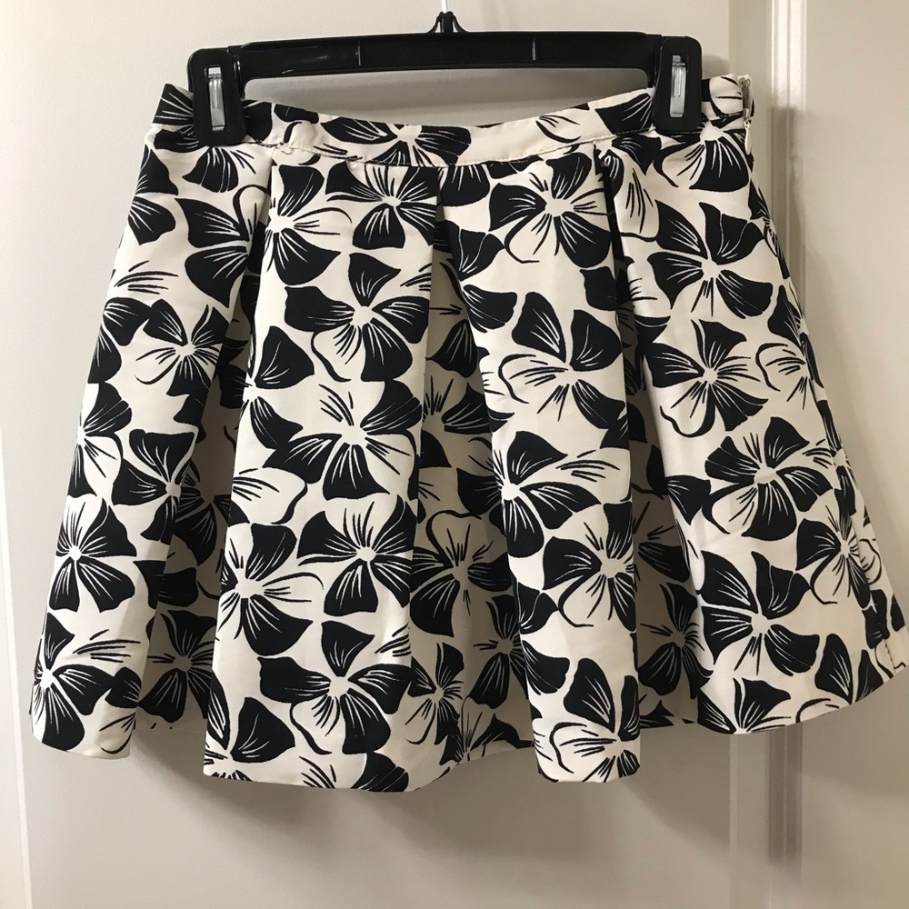 Black and White Flower Skirt